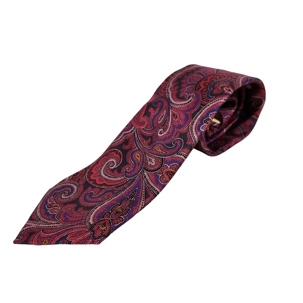 J. Z. Richards Gallery Collection 100% Silk Pink Paisley Hand Made Mens Neck Tie